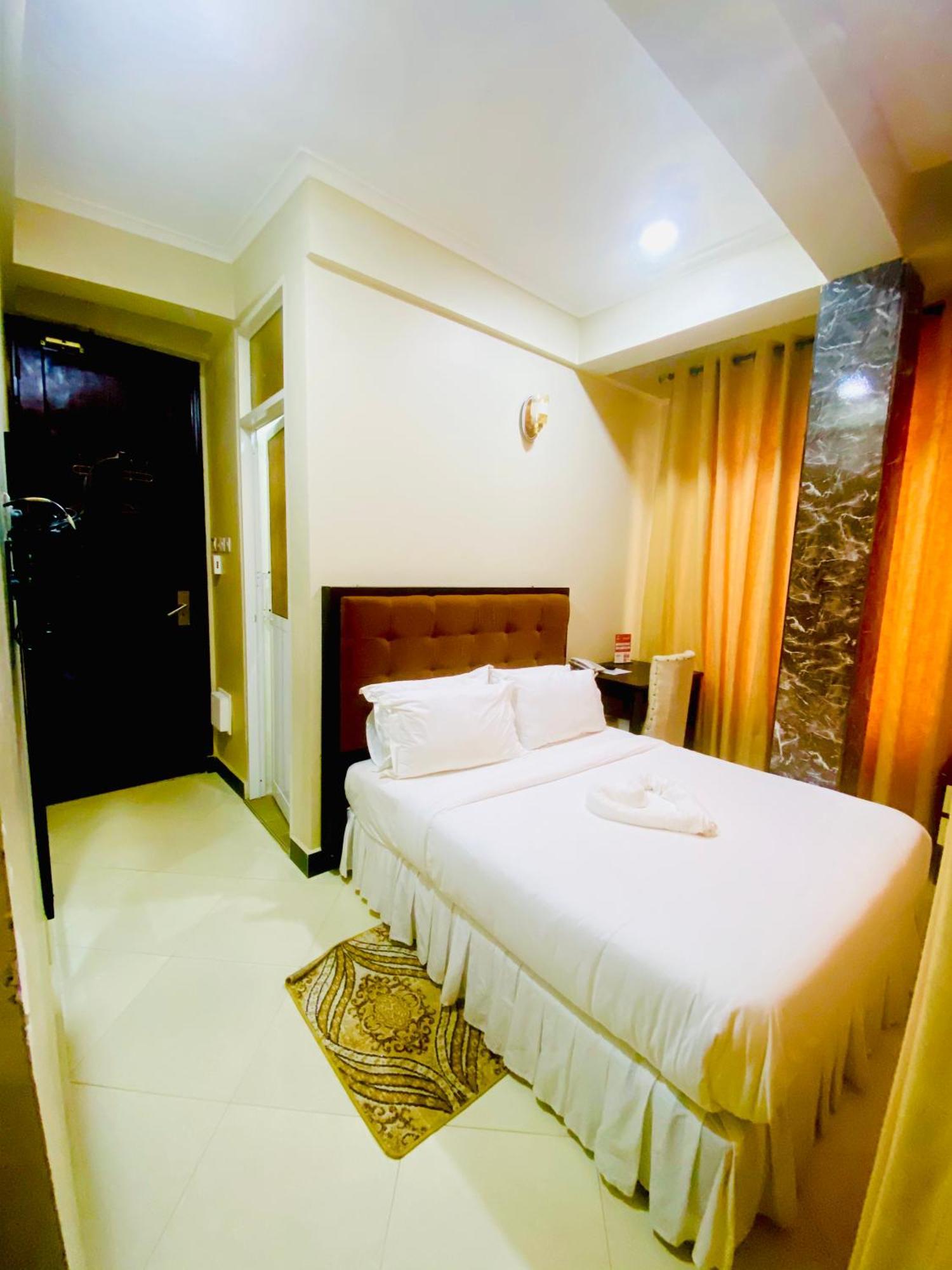 Diary Hotel 达累斯萨拉姆 外观 照片