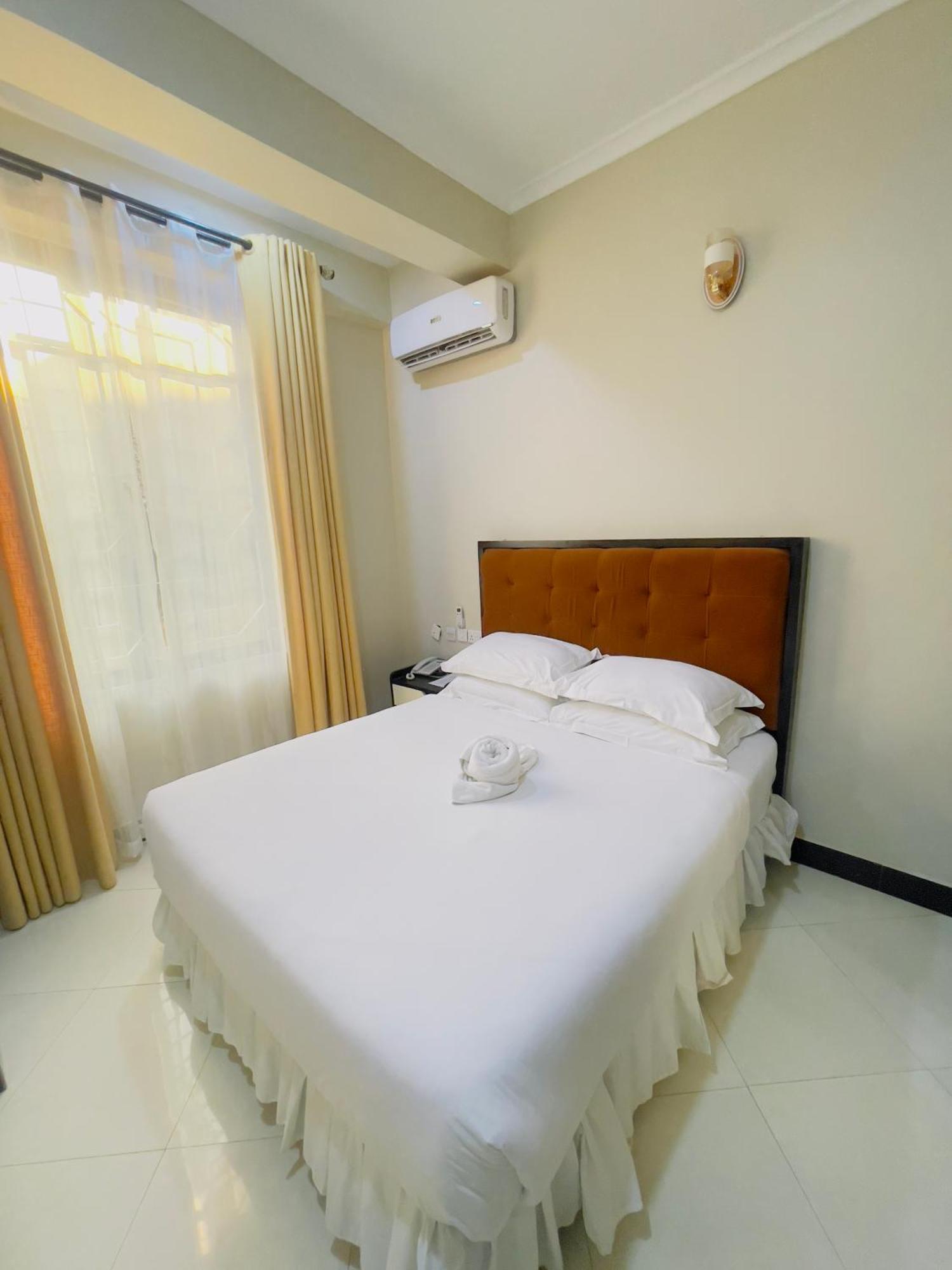 Diary Hotel 达累斯萨拉姆 外观 照片